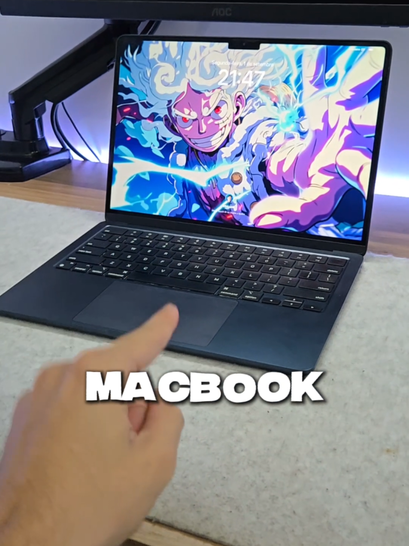 IMBATÍVEL  . . . . . . . #macbook #macbookair #airm2 #valeapena