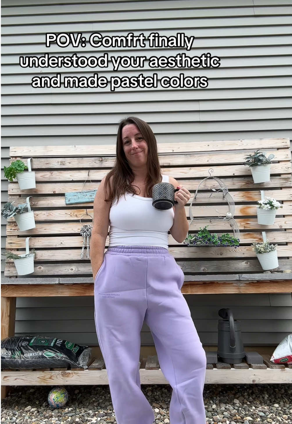 The purple color is the perfect shade of lilac IMO.  @Comfrt #comfrt #comfrtsweatpants 