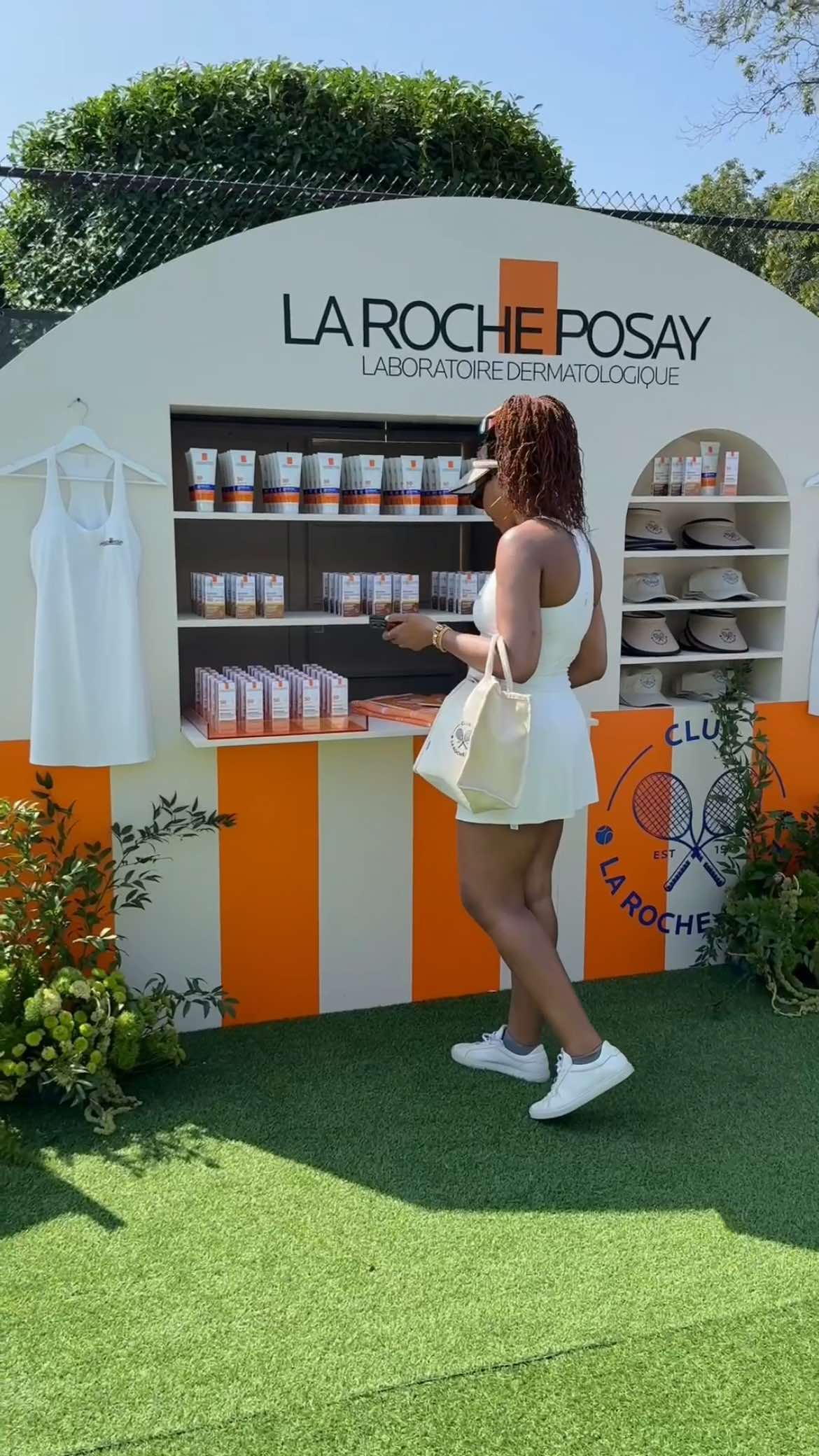 Club LRP took over the Hamptons for a skincare-forward staycation, blending wellness, seaside escapes, and SPF moments under the sun  #hamptons #events #skincare @La Roche-Posay 
