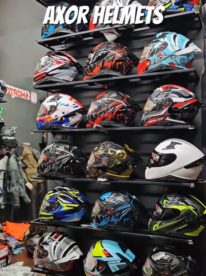 .Hello! 👋 If you have any questions or need to contact me, please feel free to reach out on WhatsApp: ☎️ 9705919755       9812945830 #delivery #Home #Newlyoriginal #Helmets #Newlyoriginal 