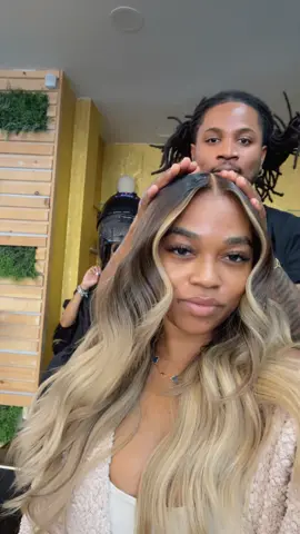 Just want @Arrogant_tae123 to do my hair again 🥺