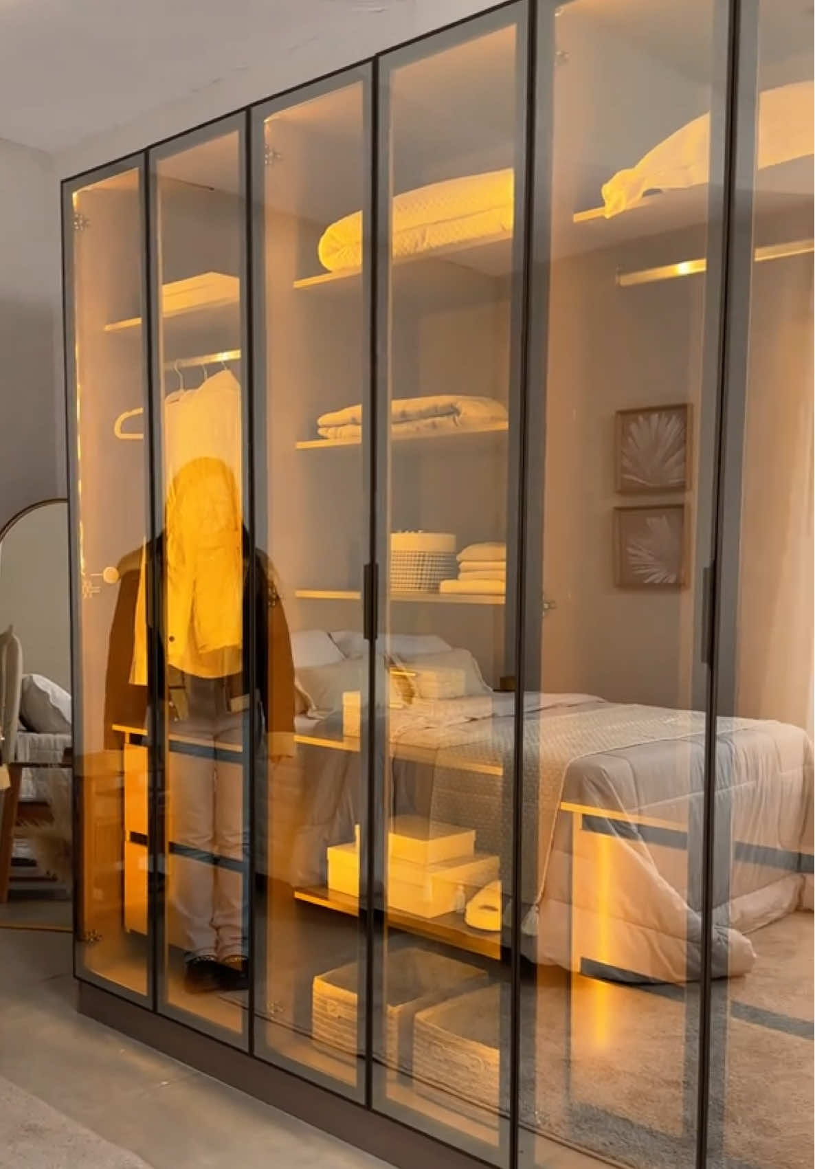 Guarda-roupa Casal 6 Portas com 6 Portas Reflecta com Pés com Led Imperatriz 100% MDF Naturale@@Shopee Brasil@@MadeiraMadeira