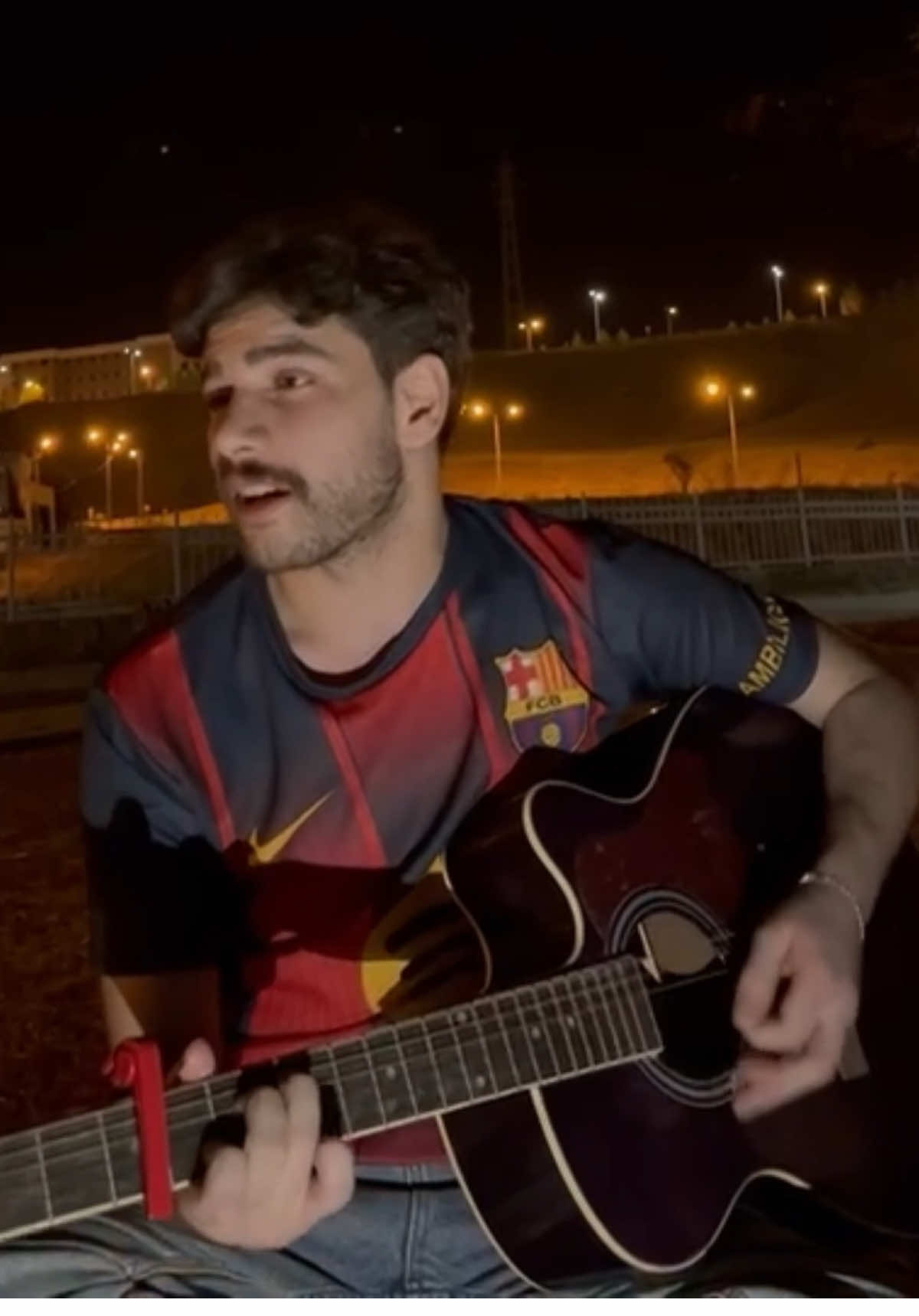 أغاني الزمن الجميل 🤍 #كان_ياما_كان #طربيات #cover #guitar #ميادة_الحناوى 