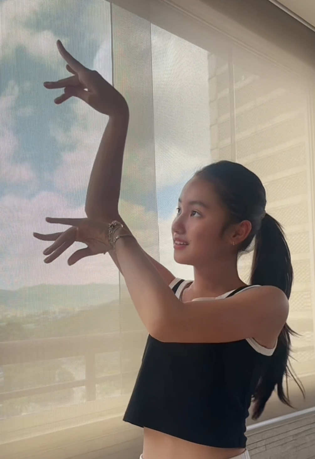 这卡点太爽啦😎#卡点舞 #伯虎说dj #小猫摇 #inmyfeelings #chinitagirldancechallenge 