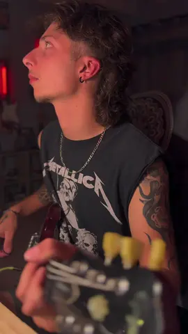 EXIIT LIGHTTTT !!#pourtoii #metallica #fyp 