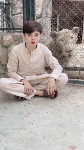 #1millionviews #viewsproblem😭 #viewsproblem #foryoupage #fybシviral @امریکہ دو🇺🇸 @◉‿◉PaLo𝔇𝔯𝔞𝔪𝔞 ℭ𝔩𝔦𝔭𝔰◉‿◉ @Broken 💔 ko ko  