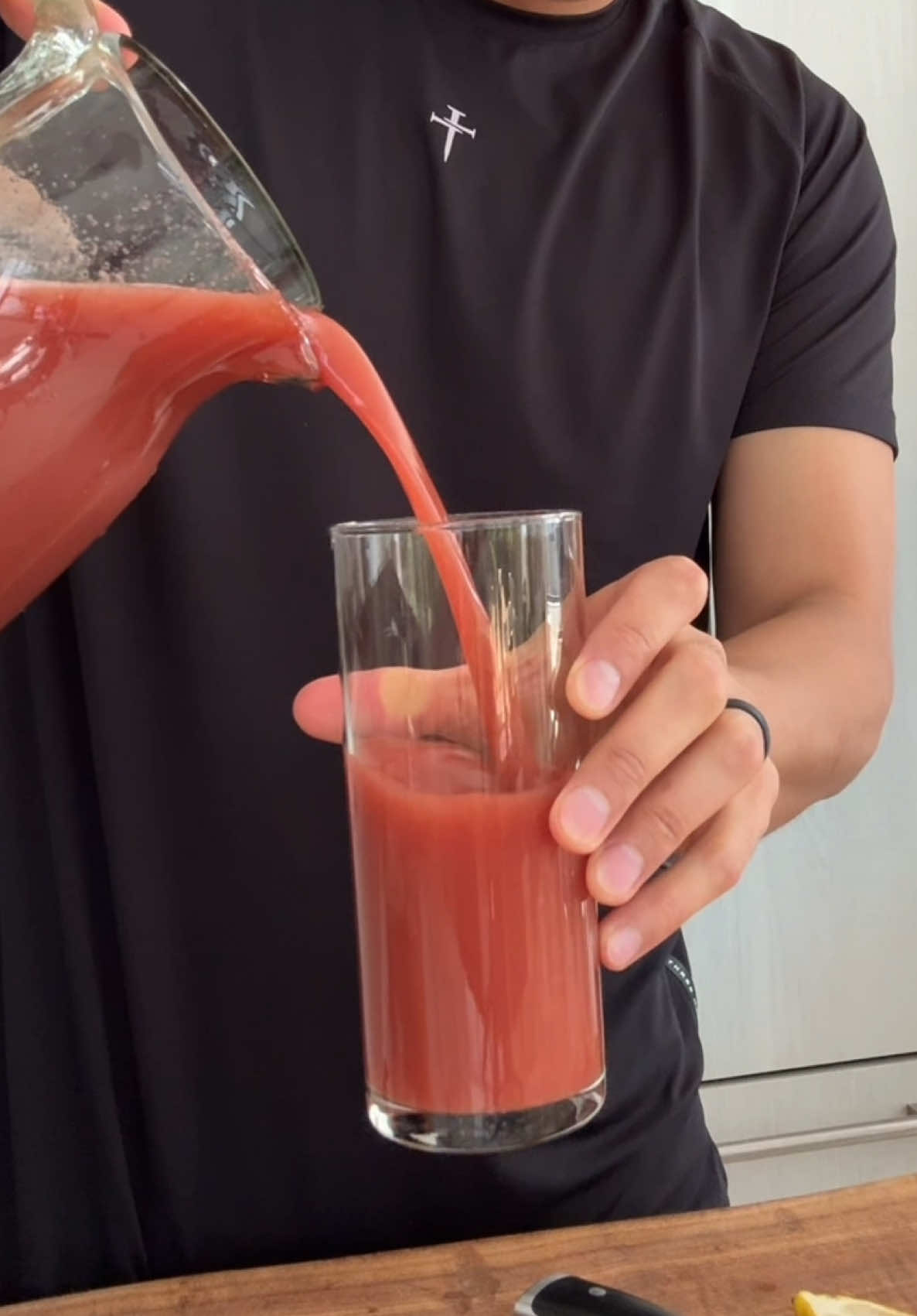 Watermelon Juice and cucumber juice recipe 👍 #electrolytes #healthy #juicing #nutrition #recipes 