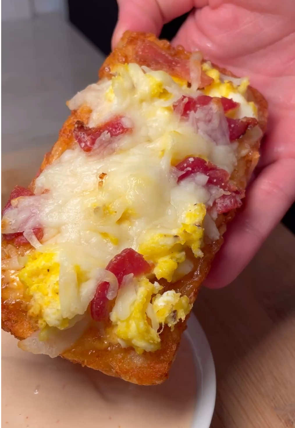 Next level hash browns😤 #grubspot #bacon #cheese #egg #hashbrowns 