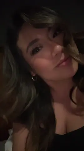 I wasn’t gonna post this…but here we are 😅 #mesientobonita #MomsofTikTok #eeellllaaaaa #todosdicen