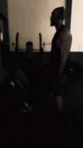 Sigo... #GymTok #RedBullZerandoOTreino #vans #treino 