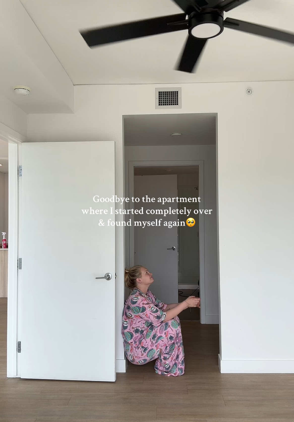 To a new chapter🥂✨🏡 #moving #moveout #newapartment 