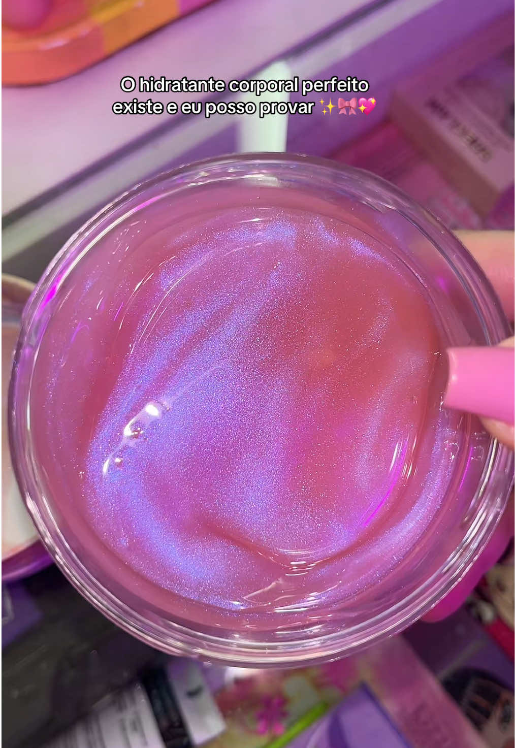 O lançamento mais lindo do universo! @O Boticário eu estou completamente apaixonada 🤩 🎀  #docesdelirios #oboticario #algodaodoceoboticario #lancamentos #cuidesebem 