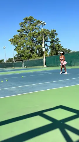 Learning and focusing #tennis #pickleball #tennistiktok #blackgirl 