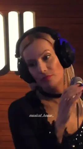 # Максим Апрель & Светлана Тернова - 