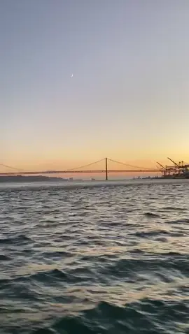 #lisboa #portugal #travel #sunset #traveltiktok 