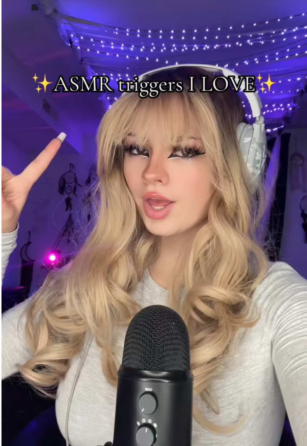 which did you like? #asmr #asmrsounds #asmrtriggers #asmrvideo #asmrtiktoks 