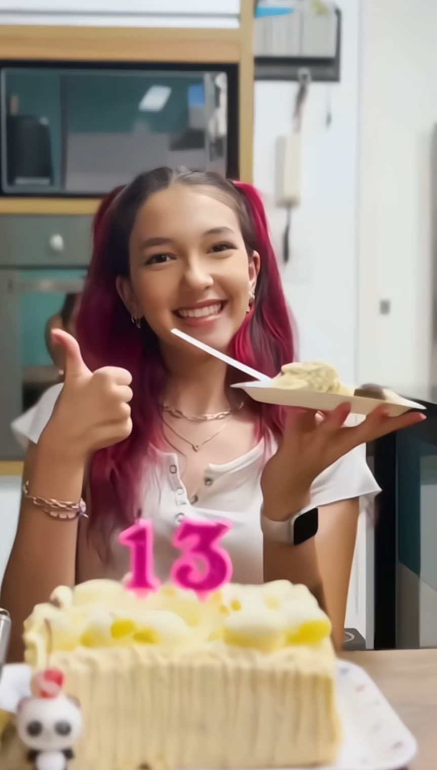 ֹ🎂꒱ OIOIE NENÉNS!! 🩷| GOES TO YOU @TikTok | q saudade dessa época!! acho q vou roubar a new era da mih 🤭- ib:  meuzinho! #motocasdalooh_ 