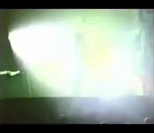 TRENT REZNOR DESTROYING KEYBOARDS (1994) @Nine Inch Nails #nineinchnails #industrial #rock #fyp #trentreznor 