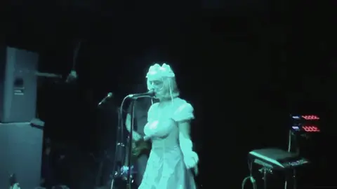 sour switchblade - elita (letra) #fyp #lyricsvideo #elita #elitaharkov #sourswitchblade 