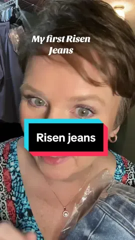 My first pair of Risen jeans from Freckled Poppy and they are perfect. I love these. #risenjeans #freckledpoppy #perfectjeans 