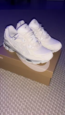 Asics Gel NYC 😍😍 #asicsgel #asics #sneakers #white #fyp 