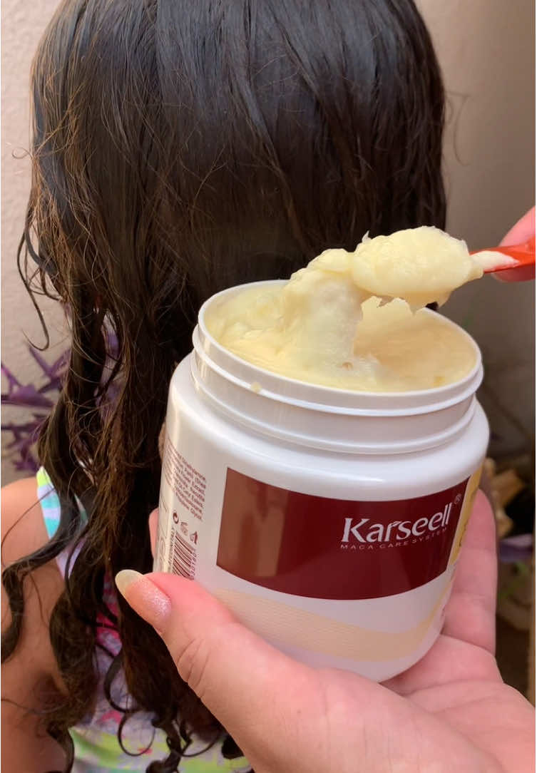 ✨ Diga adeus ao ressecamento e dê boas-vindas ao brilho! Com a máscara capilar Karseell Collagen, seu cabelo fica hidratado, nutrido e cheio de vida já na primeira aplicação. 💆‍♀️💖 🌿 Colágeno + Óleo de Argan = fios fortes, saudáveis e radiantes! 👉 Resultado de salão em casa. #CabeloSaudável #TratamentoCapilar #BrilhoNosFios #HidrataçãoProfunda            #Karseell