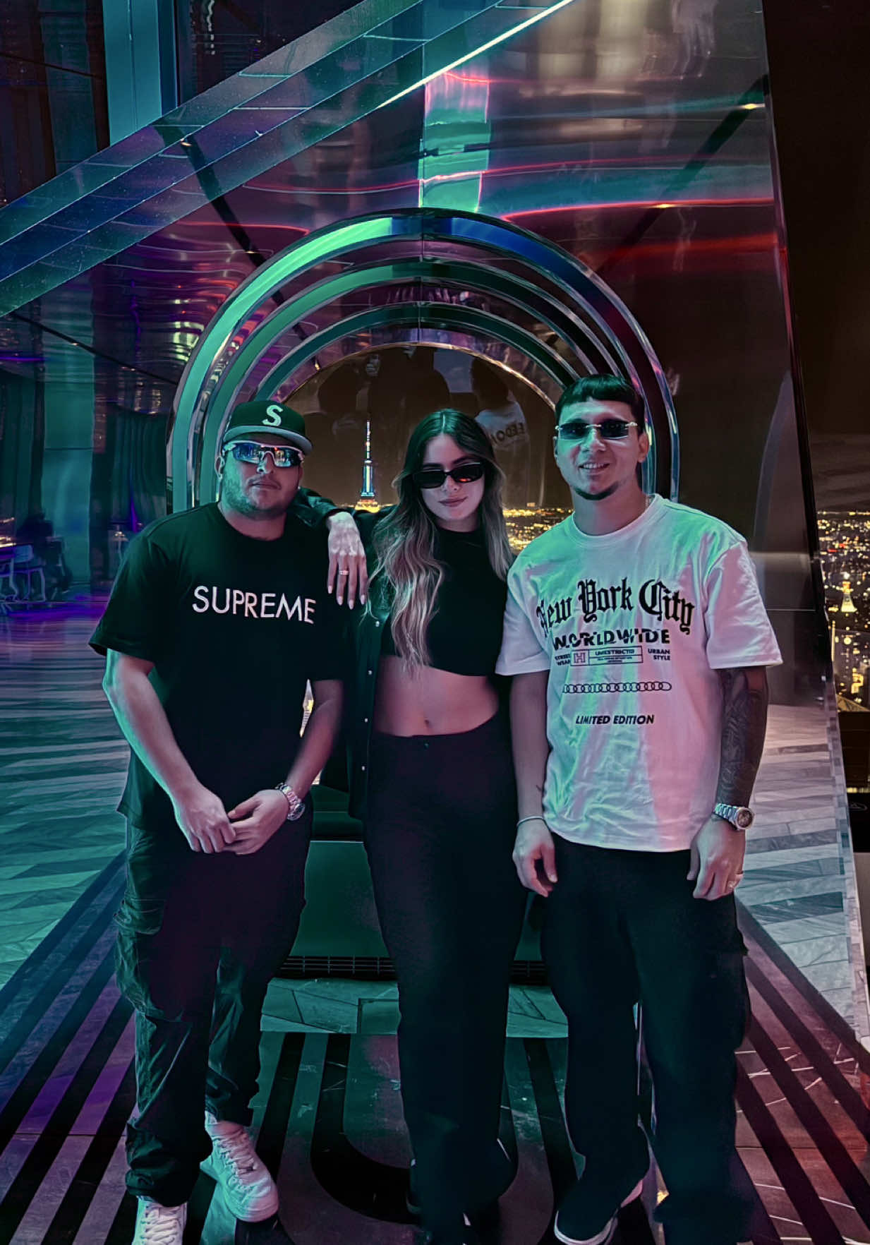 Mi si a todo 🤣 @Cristian Torres @Sebastian🤪 #rave #friends #nyc #viral 