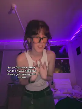 👮🏻: 🙉🙈🙊