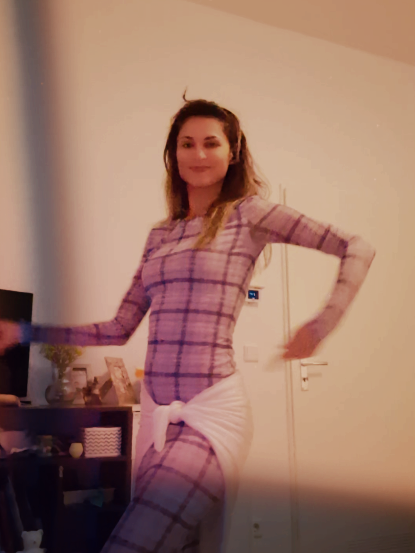 ist dum ist tek, tratatata☺️🥰#dumtekchallenge  #coreografia  #improvisation  #NRW  #dancer 