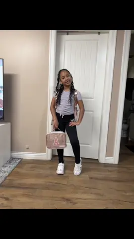 #schoolday👸❤️