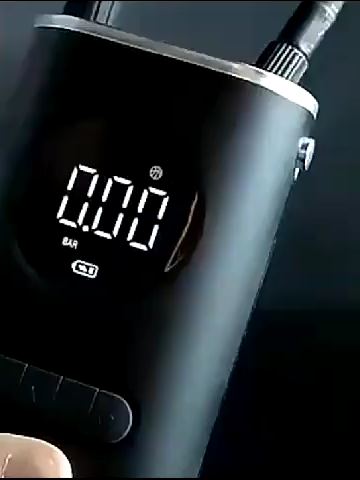 Bomba de Ar Digital Mini Calibrador Compressor de Pneus Carro Moto Bike Com Lanterna Led Portátil de R$199,00 para R$76,00 desconto de 62% Descrição Do Produto Olá bem-vindo desejamos que esta seja a sua primeira de muitas compras conosco Bomba de Ar Digital Mini Calibrador Compressor de Pneu USB Portátil Sem Fio Tenha o controle total da pressão dos pneus do seu veículo com esta bomba de ar Digital mini calibrador. compacta e sem fio, esta bomba de ar é a solução perfeita para manter seus pneus sempre calibrados, seja em casa, no trabalho ou em qualquer lugar que você precise. Características Principais: Precisão Digital: O calibrador digital permite uma leitura precisa da pressão dos pneus ajudando a manter a segurança e o desempenho do veículo. Portátil e Sem Fio: Pequena e leve, esta bomba de ar é fácil de transportar e pode ser usada em qualquer lugar. Além disso, é sem fio, o que a torna ainda mais conveniente. Compatibilidade Universal: Compatível com carros, motos, bicicletas e outros infláveis esta bomba de ar é versátil e prática. Alimentação USB: Carregue facilmente a bomba de ar usando um cabo USB, seja em um computador, carregador de parede ou carregador de carro. Medição em Diferentes Unidades: A bomba de ar pode ser configurada para medir a pressão dos pneus em PSI, BAR, KPA ou KG/CM², de acordo com suas preferências. Lanterna LED Integrada: Uma lanterna LED integrada fornece iluminação adicional em situações de pouca luz, tornando-o útil em emergências noturnas ou situações de reparo. AVISO: As crianças não podem operar mantenha Longe Não use o inflado de pneus sob luz solar, alta temperatura ou alta pressão. Não coloque o inflado de pneus na água. Não exponha o seu Inflado de Pneus à chuva nem o utilize na água. Recomenda-se desligar o inflados de pneus e deixá-lo esfriar por 30 minutos após uso constante de 10 minutos Recomenda-se desligar o botão liga / desliga após o uso. Especificações Técnicas: Modelo: CZK-3668 Tensão: 7,4V Potência: 50W Bateria:2000mAhx2 1- Bomba de Ar Elétrica 1- Conjunto de Bicos 1-Manual Link: https://s.shopee.com.br/6pr10AvxF8 #Achou #produto #precobaixodeverdade #preçobaixo #ofertaimperdível #top #achadinho #achadinhopracasa