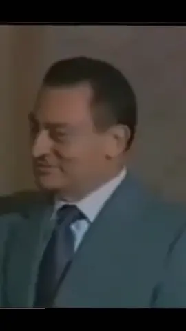 لقاء الشيخ الشعراوي مع رئيس حسني مبارك#مقتطفات #مؤثره #fyp #مصر_السعوديه_العراق_فلسطين فيديو للشيخ الشعراوي مع الرئيس حسني مبارك 