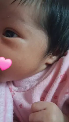 siempre cuidare de ti mi bebita , eres mi mundo entero 💕 🐣#Ailany #mibebita #mifamilia #tiktokhazmeviral 