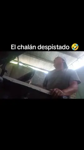 Ya ni la hace ese chalán 🤣