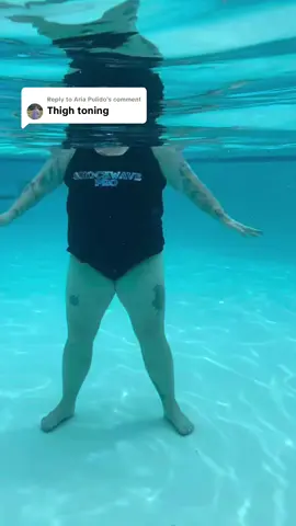Replying to @Aria Pulido inner thigh toning/workout in the pool! #fyp #aquafitness #thighworkout #vegasfitness #shockwaveaquafitness 