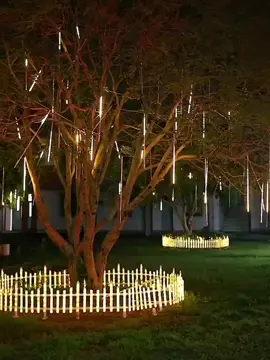 ✨ Luces Navideñas Meteorito LED ✨ ☄️Dale un toque mágico a tu Navidad con estas luces en forma de lluvia de meteoritos. Perfectas para decorar exteriores e interiores☄️ 🎄Diseño tipo lluvia de meteoros con efecto de caída. ☃️Luces LED de bajo consumo y larga duración 🎄Resistentes al agua, ideales para uso en exteriores e interiores. ☃️Fácil instalación, solo conectar y listo. 🎄Cable transparente para una decoración más elegante. 📍Ubicación: Guadalupe, Goicoechea 🚗Búscanos en Waze como: Tech store multitiendas 📦 ¡Entregas rápidas👨🏻‍💻 📲 Pedidos y consultas al 61181299 o por mensaje directo 💬#tik_tok #viral #costarica🇨🇷 #luces #Meteorito