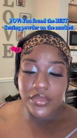 Carslan’s Black Magnet Soft Focus Powder is THAT GIRL!!!  I love the lightweight feel,  I love how long lasting it is and my favorite is that it’s sweat resistant and waterproof😩🙌🏾What girl doesn’t need sweat resistant and waterproof setting powder! Click the orange cart below, I promise you won’t be disappointed 🫶🏾 @carslan_us @SydneyJanise #makeup #carslan #carslanpowder #settingpowder #loosepowder #waterproof #makeuphacks #fyp #beauty 
