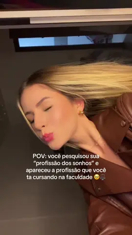 Eu no último semestre de Direito 🥹⚖️📚 #profissãodofuturo #direito #advogada #profissãodossonhos #minhaprofissão 