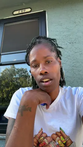 Let me talk to y’all while I’m in the mist of taking a break from cleaning my warehouse. #newmonth #newweek #positivity #chattime 