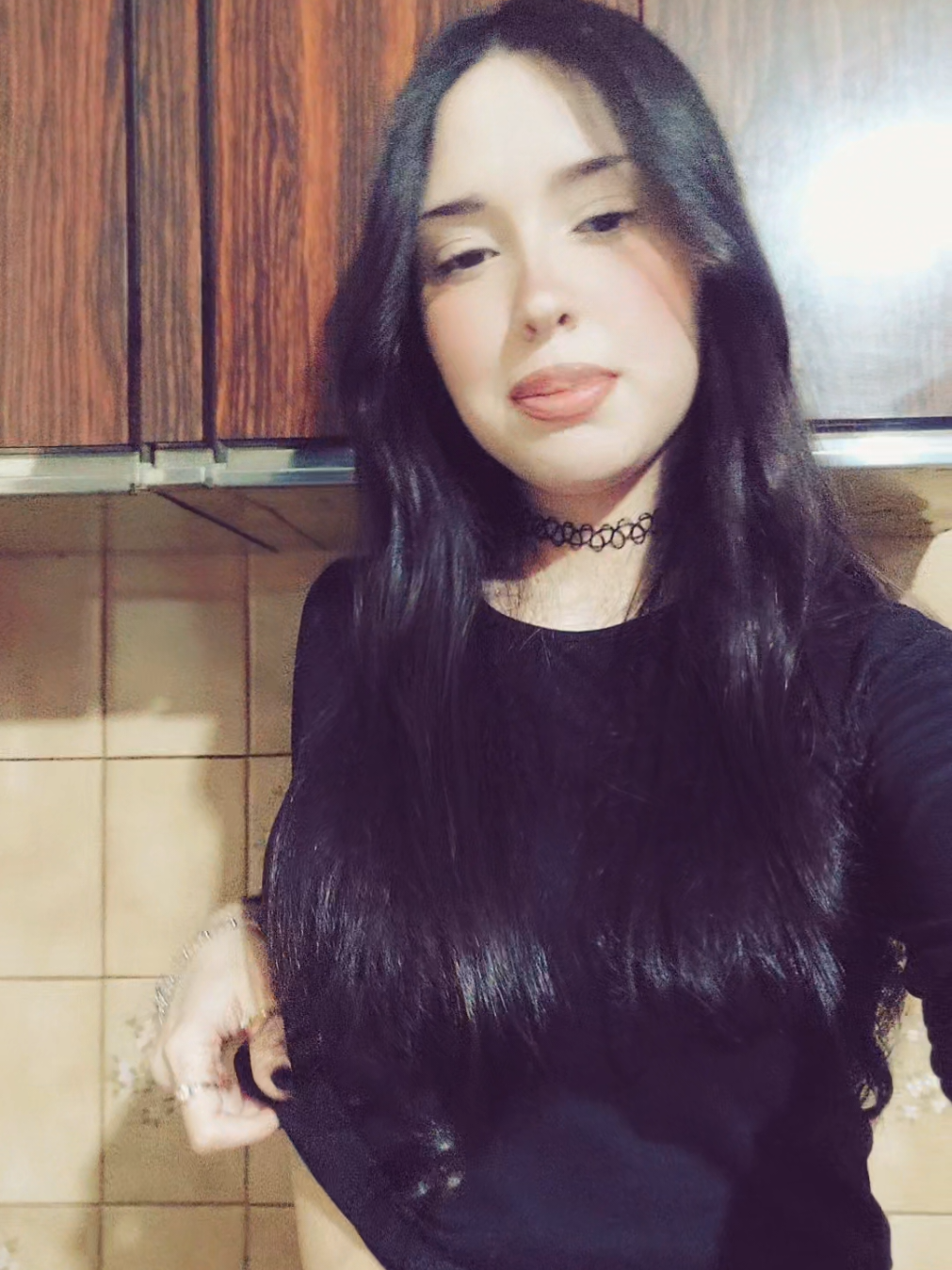 arriba de la mesada🫠 