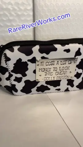 The cow print tho 👏🤩 #customgifts #handmadegifts #cowprint #dollyparton #losemymarbles 