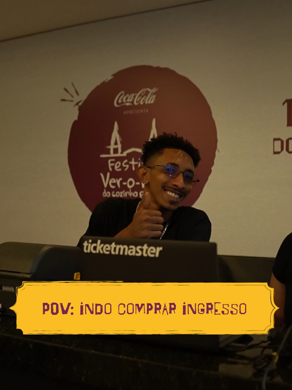 Ainda não comprou teus ingressos? Calma, que dá tempo! Além da compra online no site da @ticketmasterbr, agora você também pode garantir sua entrada diretamente no espaço do Festival, no térreo do Shopping Bosque Grão-Pará. Veja como chegar: 1️⃣ Entre pela entrada principal (Avenida Centenário) 2️⃣ Vá até o final do corredor e vire à direita 3️⃣ Em seguida, vire à esquerda 4️⃣ Pronto! Nossos colaboradores estarão te esperando com atendimento presencial para facilitar sua experiência. Escolha entre as opções de ingresso para o Grande Festival, Aulas-Show ou Jantar Magno. Aproveite e viva o sabor da Amazônia! 📍 Shopping Bosque Grão-Pará – Belém (PA) #FestivalVerOPeso2025 #GastronomiaAmazônica #CulináriaParaense #OTemperoDeUmPovoInteiro #VerOPesoDaCozinhaParaense