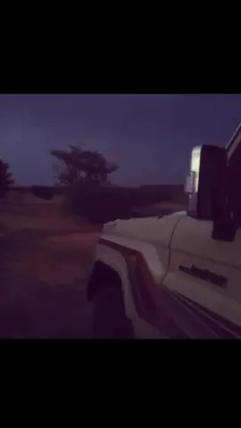 صدري يشكي غيابك ارحم الحال . #امطار #جيب#اكسبلور  #ارشيف 