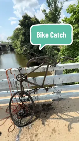 Magnet Fishing Lansing Bike Catch #magnetfishing #treasurehunting #outdooradventure #hiddenfinds #foryou