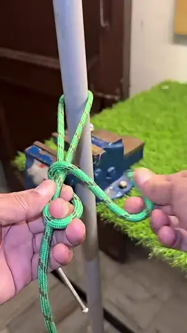 “Stop Loose Knots! The Easiest Way to Secure Ropes to Poles” #diyprojects #knot #camping #knotskills 