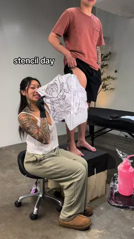 full leg sleeve in motion 😎🦵🏼@TNA Studios #tattoo#tattoooartist #tattoos #legsleeve #tattoogirl 