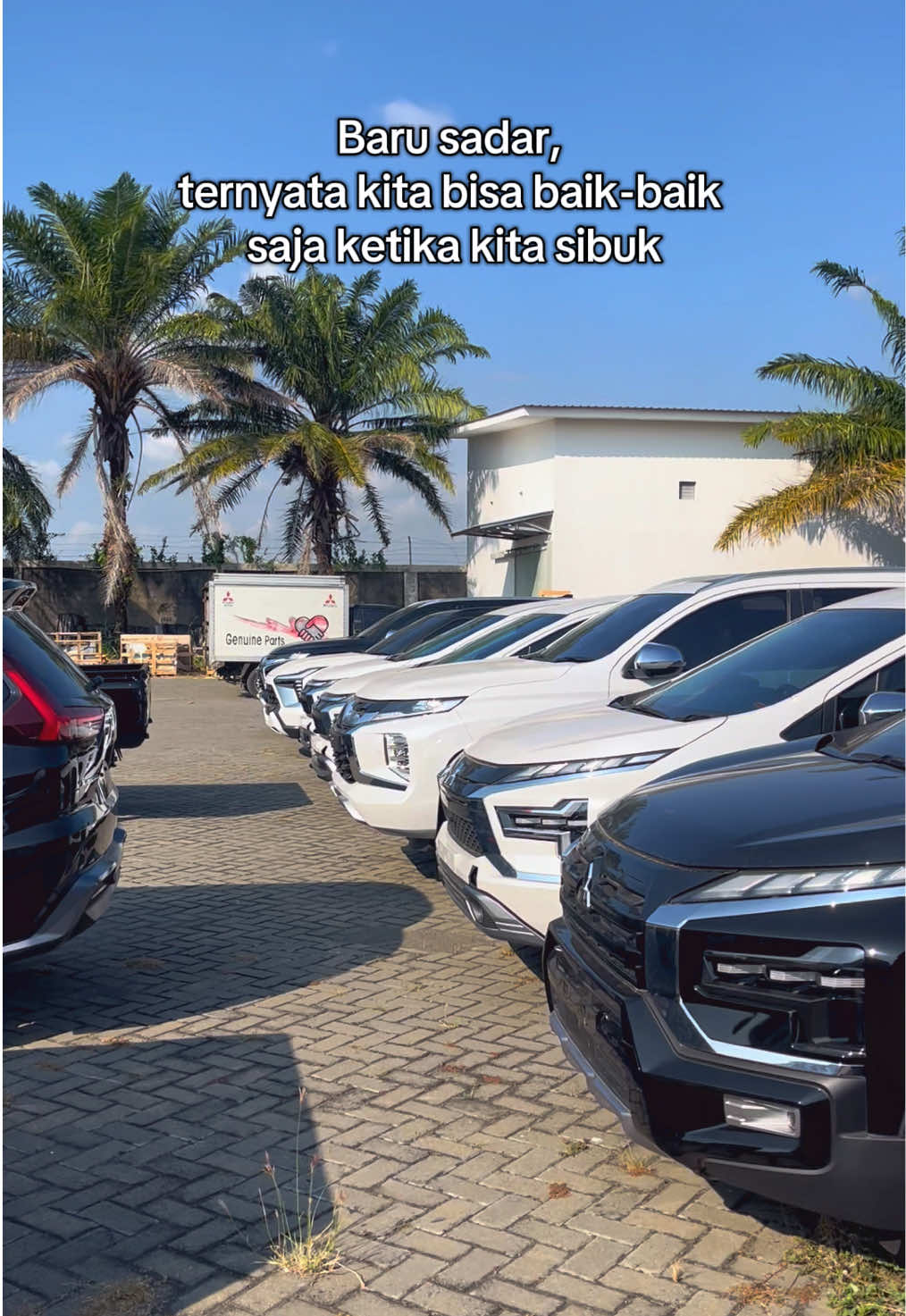 Ready unit baru Mitsubishi Menerima pembelian: - Cash - Bunga 0% sampai dengan 2Th - Kredit Tenor sampai 8Th - COP - Fleet Info lebih lanjut bisa hubungi Mas Bram  #mitsubishi #mitsubishikediri #mitsubishijawatimur #mitsubishijombang #mitsubishiblitar 