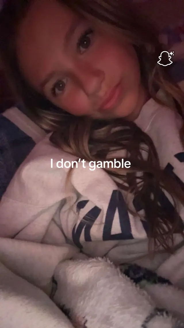 @deckerrumberger #bf #bestfriend #loveyou #huggg #loveyouforevrr 