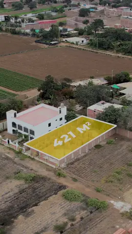 TERRENO EN VENTA EN LA CAMPIÑA DE MOCHE - TRUJILLO ✅ Ideal para casa de campo. ✅ Área: 421m2 ✅ Titulo de propiedad ✅ Acceso a Servicios básicos  ✅ Dentro de condominio privado. ✅ Bases para 3 pisos PRECIO: S/.250,000 Soles CONTACTO: 9️⃣1️⃣3️⃣7️⃣3️⃣4️⃣7️⃣7️⃣1️⃣ #trujillo #moche #casadecampo  #terreno #Viral     