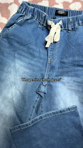 These are my absolute favorite jeans from @ZESICA. Denim that is comfy enough to chase around little ones.  #momjeans #momjeansoutfit #sahm #sahmootd @Amazon Fashion @Amazon Influencer Program 